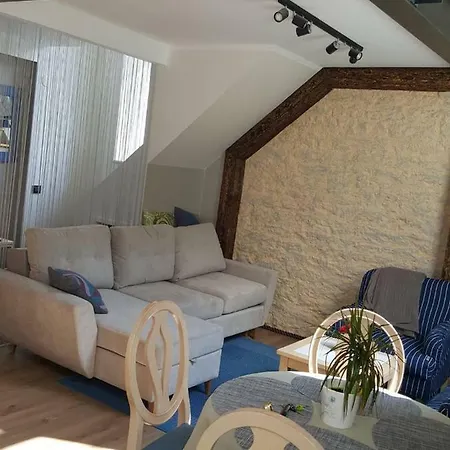 Apartment Loft Near Old Town Gates *
